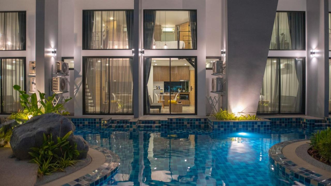 Utopia Naiharn Nai Harn Esterno foto