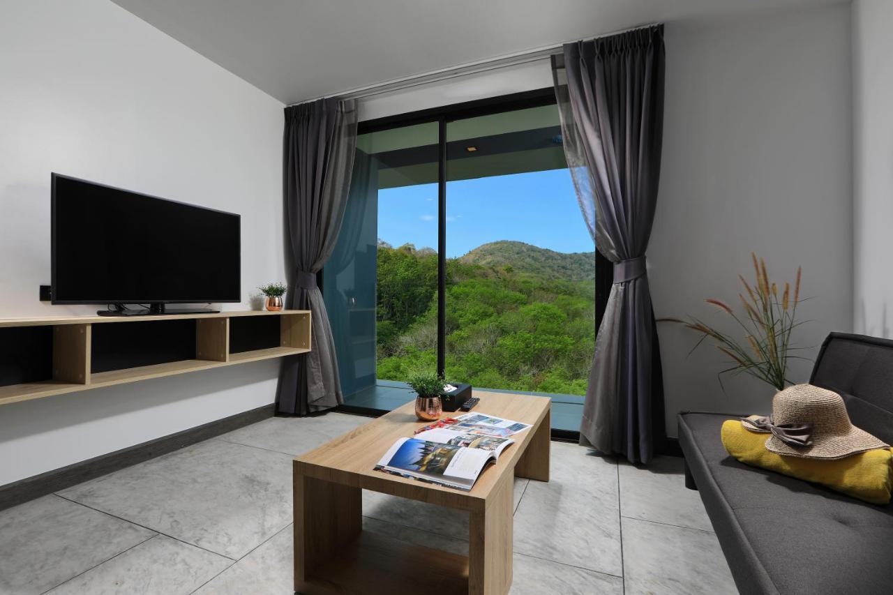 Utopia Naiharn Nai Harn Esterno foto